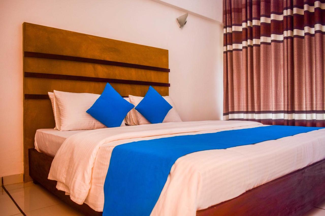 360 Beach Residence Negombo Exterior foto